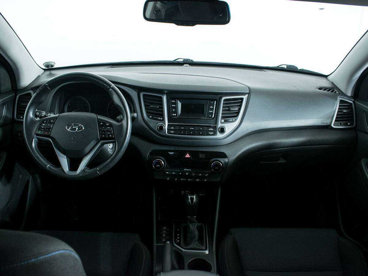 Hyundai Tucson б/у, 2016, Роботизированная. Фото: #11