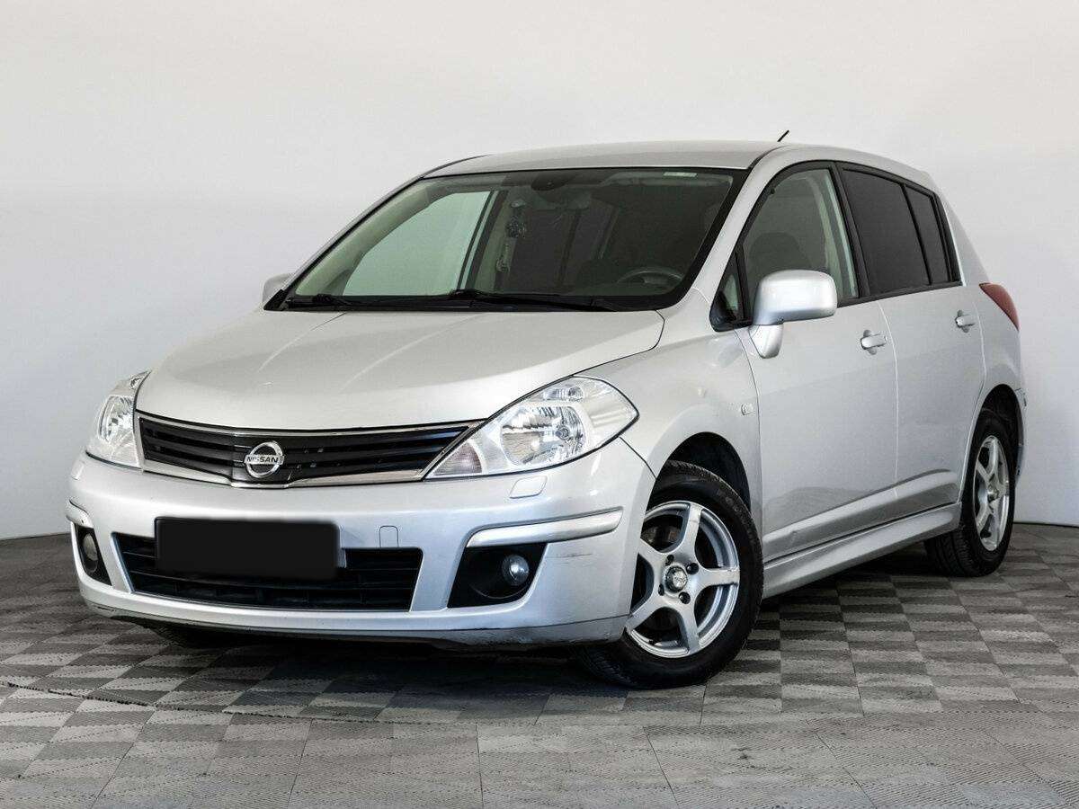 Nissan Tiida б/у, 2013, Автоматическая. Посмотреть фото