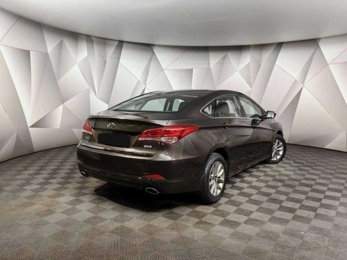 Hyundai i40 б/у, 2016, Автоматическая. Фото: #1
