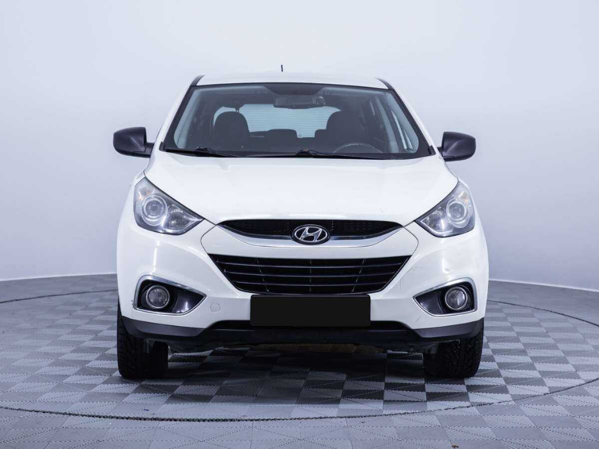 Hyundai ix35 б/у, 2012, Механическая. Фото: #1
