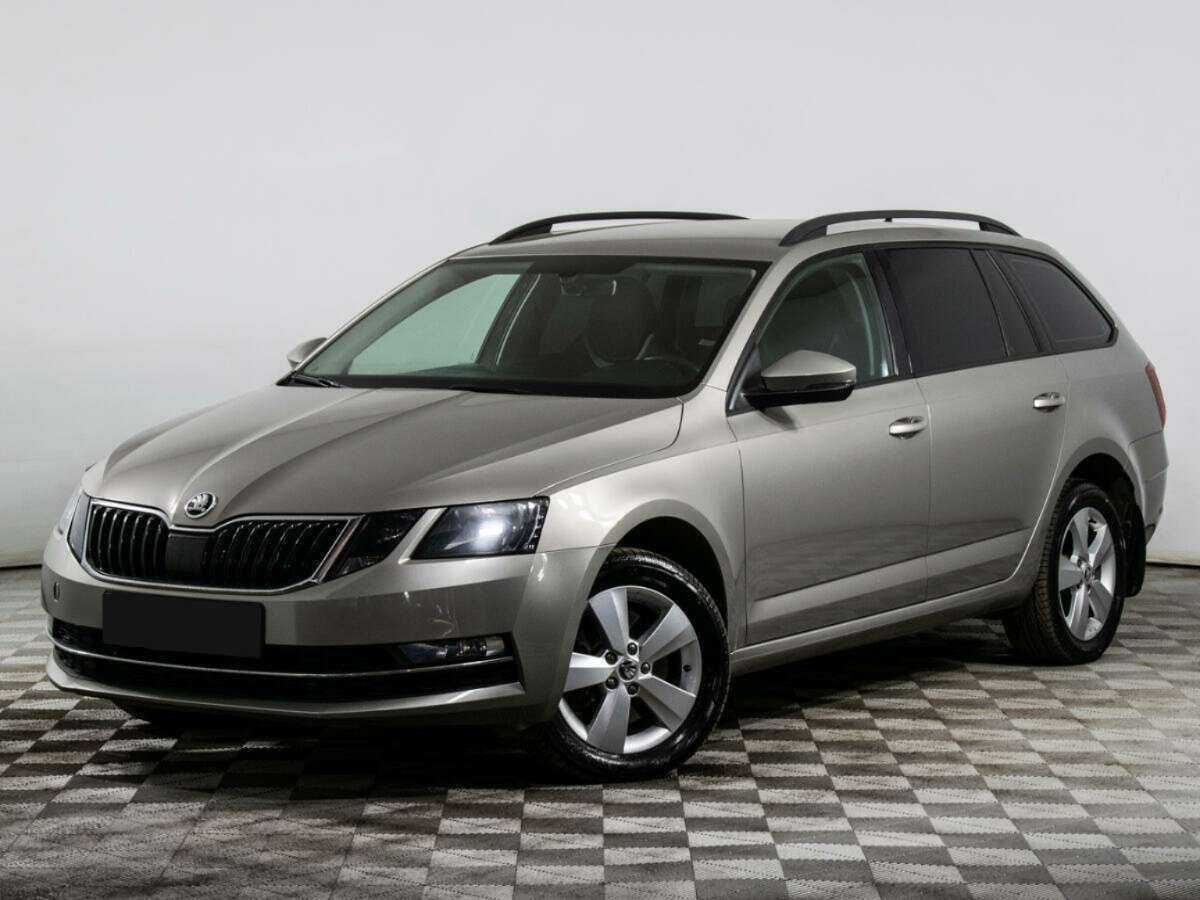 Skoda Octavia б/у, 2018, Роботизированная. Посмотреть фото