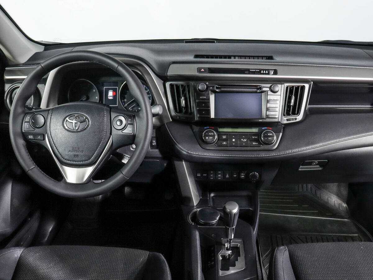 Toyota RAV4 б/у, 2015, Автоматическая. Фото: #11