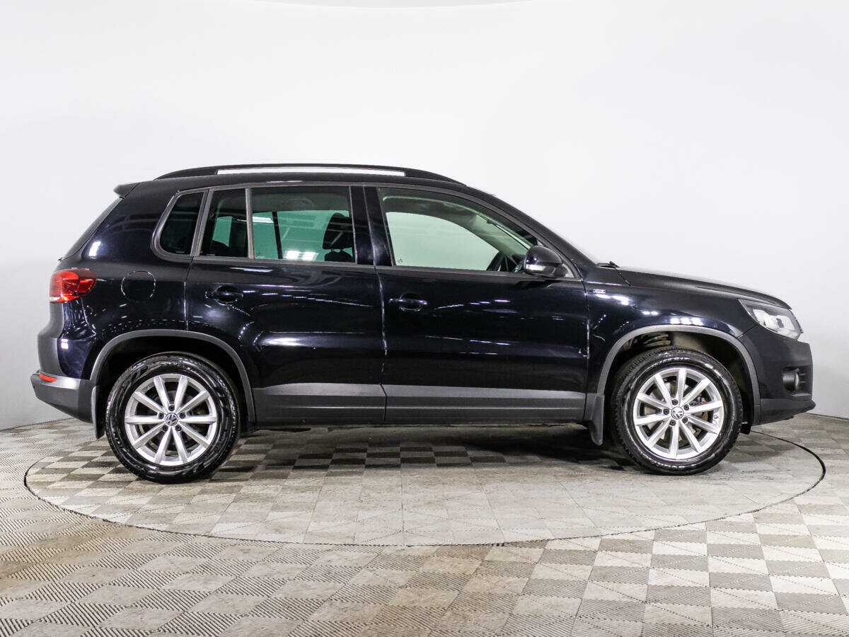 Volkswagen Tiguan б/у, 2015, Автоматическая. Фото: #3