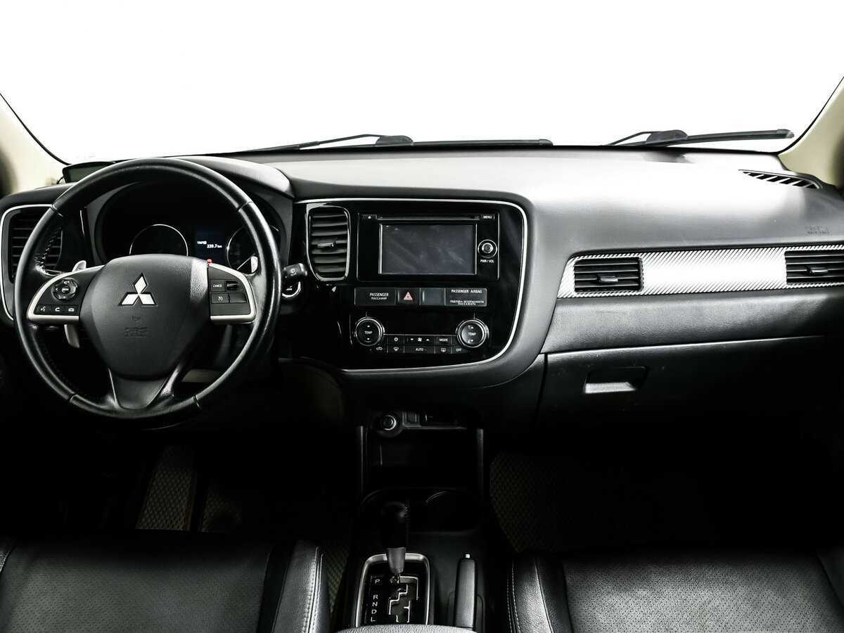 Mitsubishi Outlander б/у, 2015, Вариатор. Фото: #10