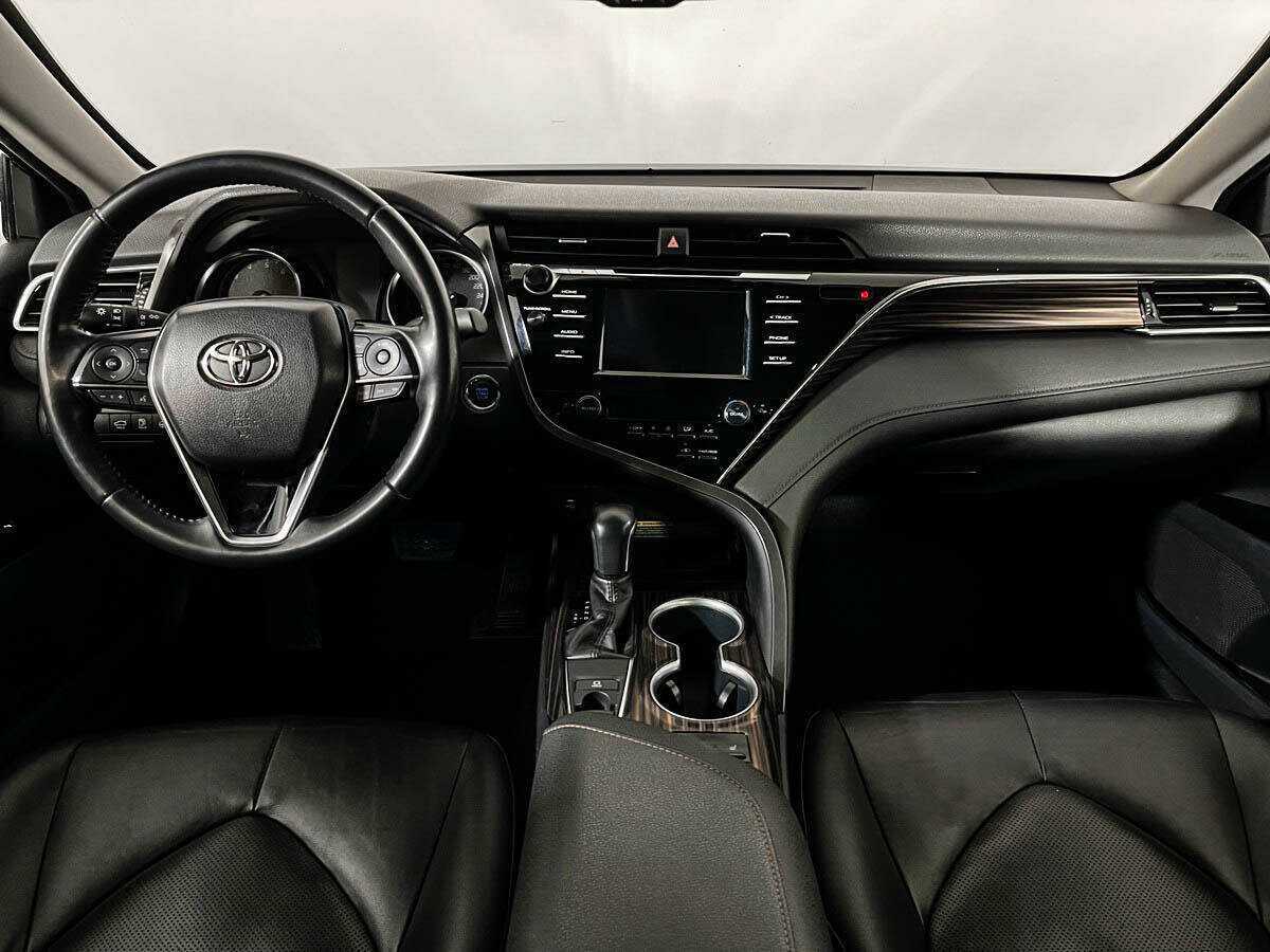 Toyota Camry б/у, 2020, Автоматическая. Фото: #8