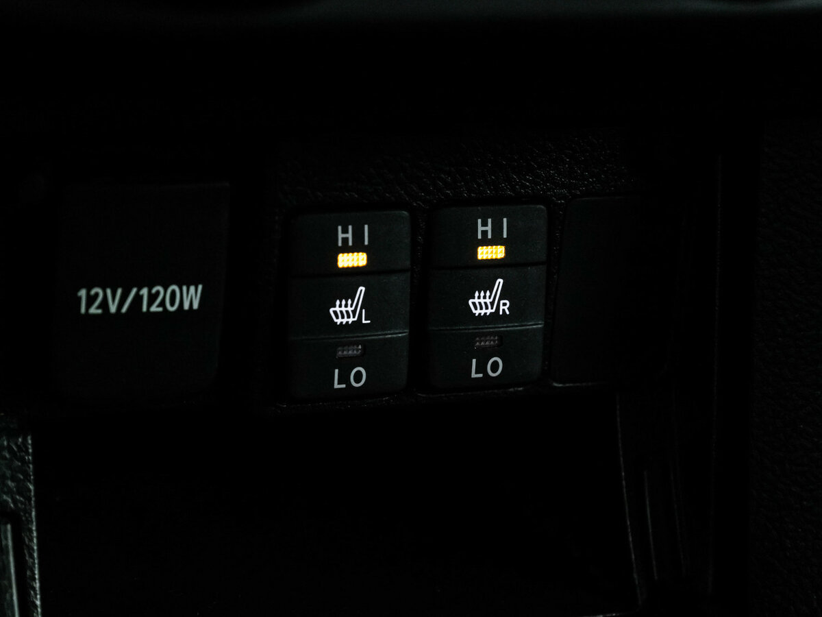 Toyota Corolla б/у, 2014, Механическая. Фото: #11