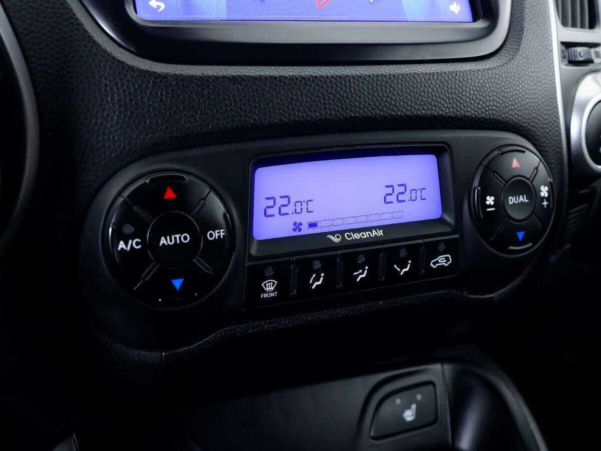 Hyundai ix35 б/у, 2012, Механическая. Фото: #12