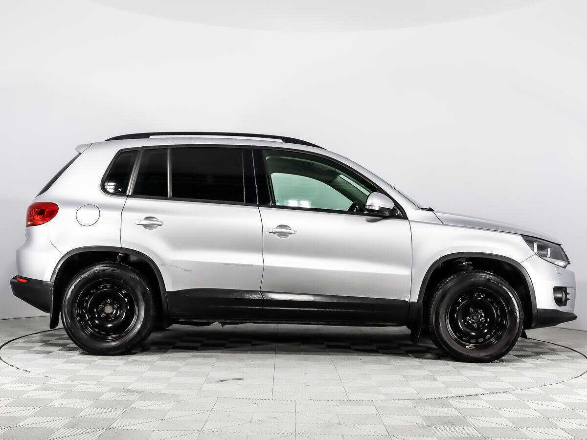 Volkswagen Tiguan б/у, 2014, Механическая. Фото: #3