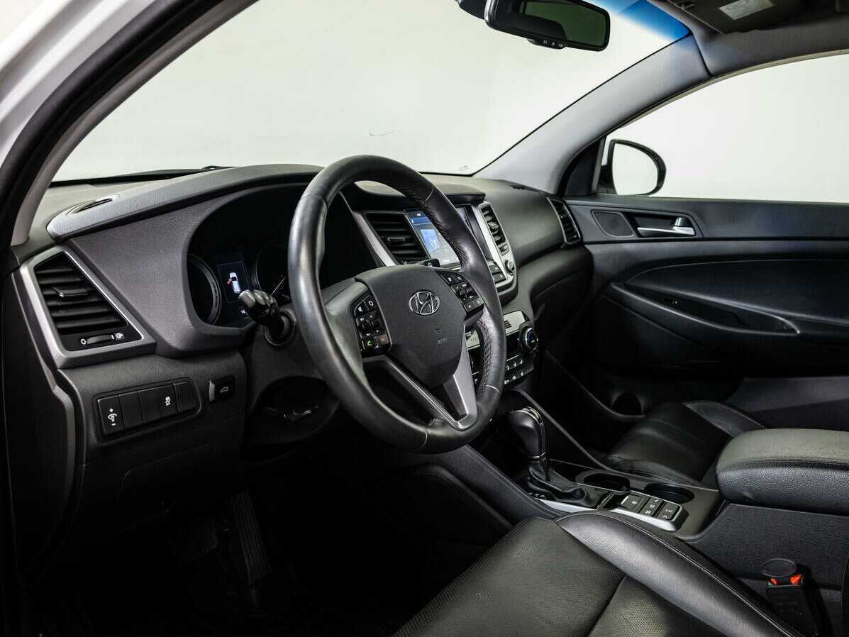 Hyundai Tucson б/у, 2017, Автоматическая. Фото: #9