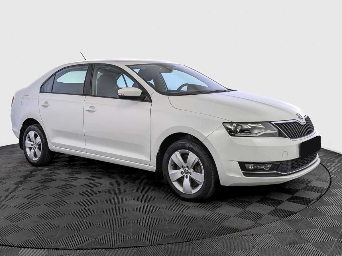 Skoda Rapid б/у, 2018, Автоматическая. Фото: #2