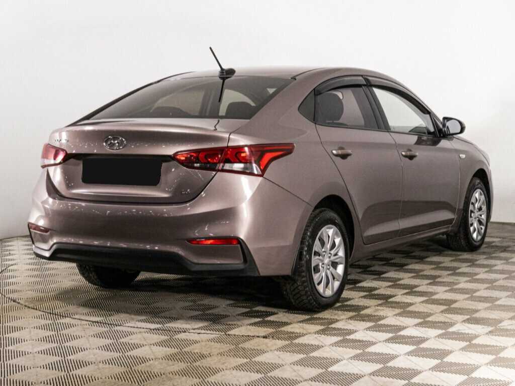 Hyundai Solaris б/у, 2018, Механическая. Фото: #4