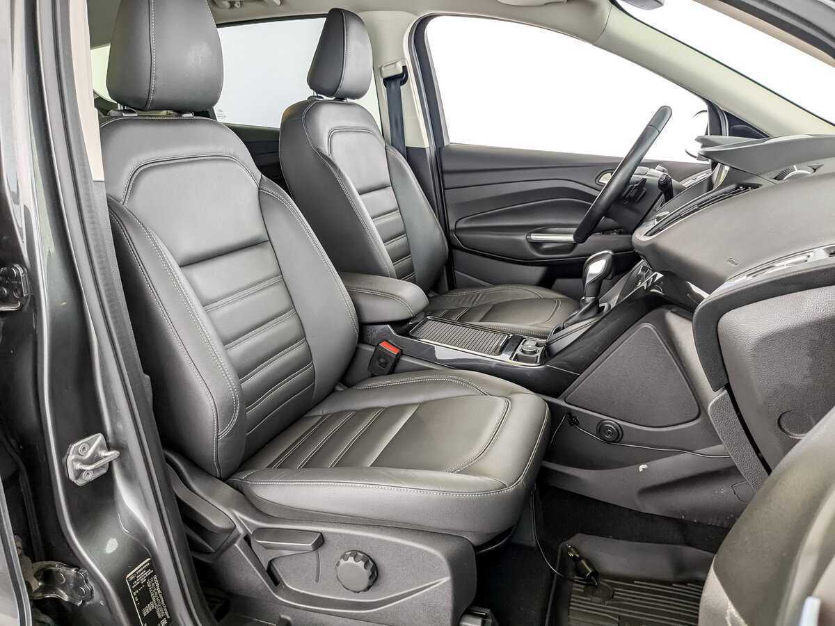 Ford Kuga б/у, 2017, Автоматическая. Фото: #19