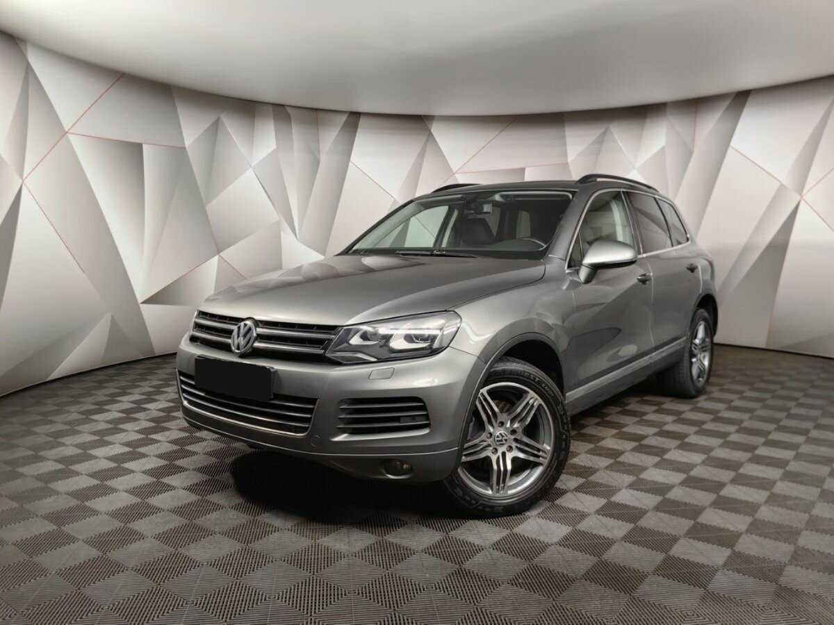 Volkswagen Touareg б/у, 2012, Автоматическая. Фото: #0