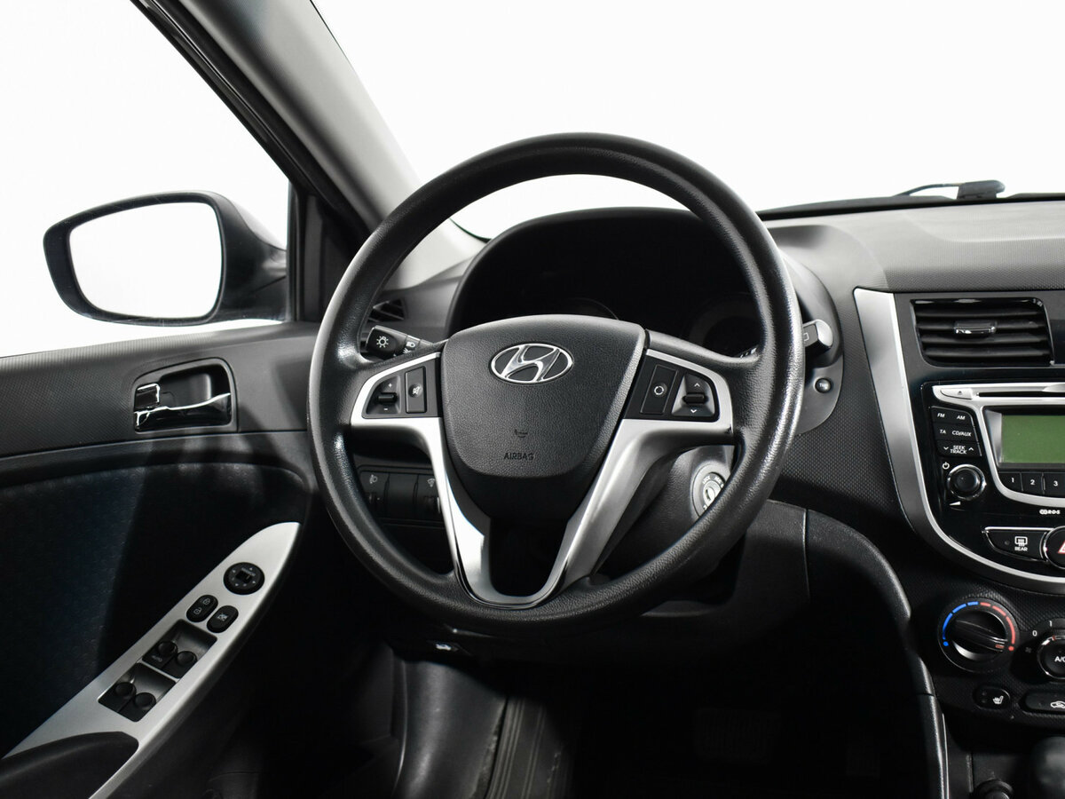 Hyundai Solaris б/у, 2012, Автоматическая. Фото: #14