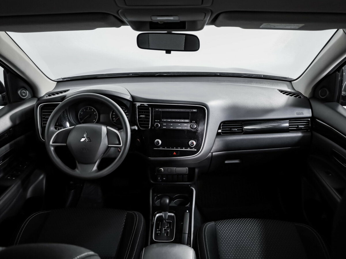 Mitsubishi Outlander б/у, 2020, Вариатор. Фото: #8
