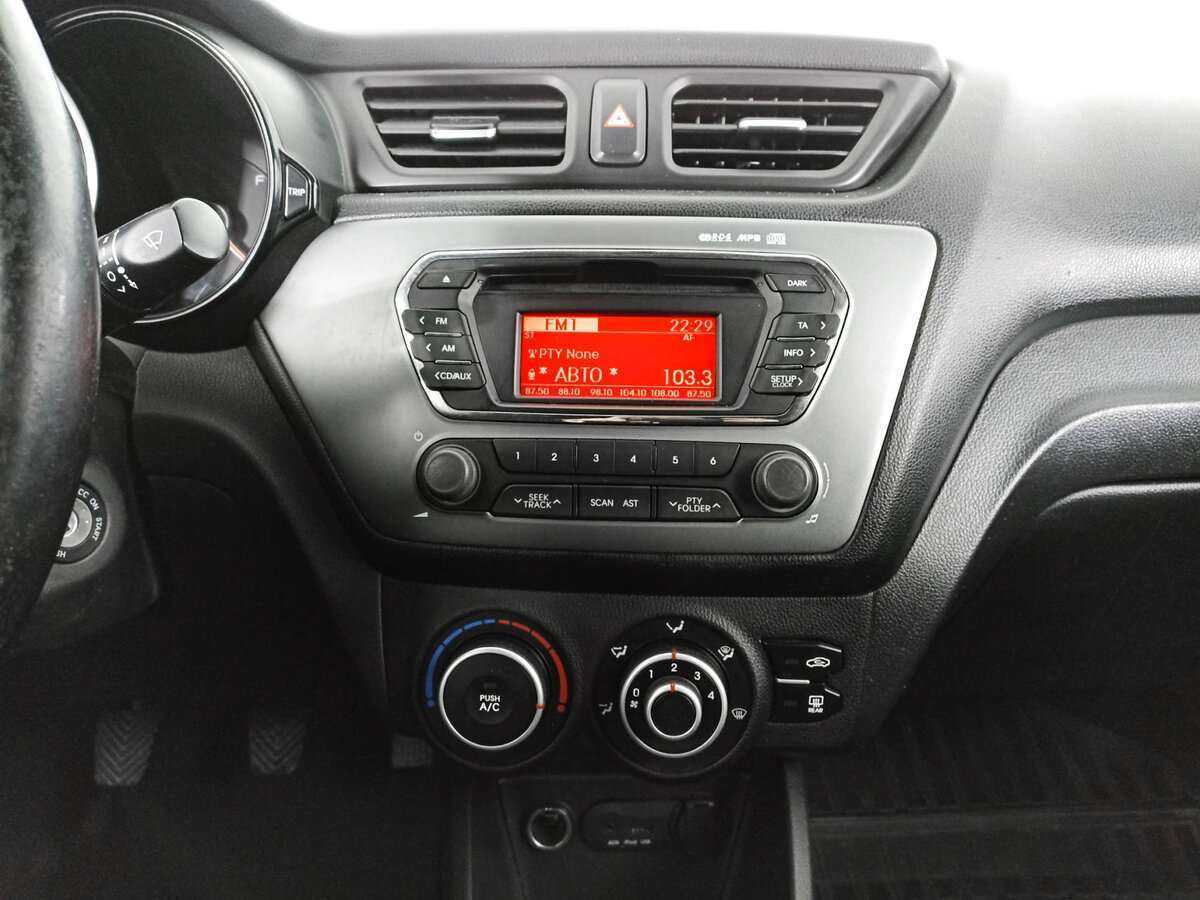 Kia Rio б/у, 2014, Механическая. Фото: #14