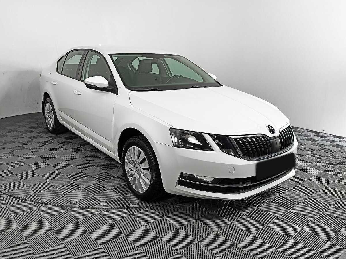 Skoda Octavia б/у, 2020, Роботизированная. Фото: #2
