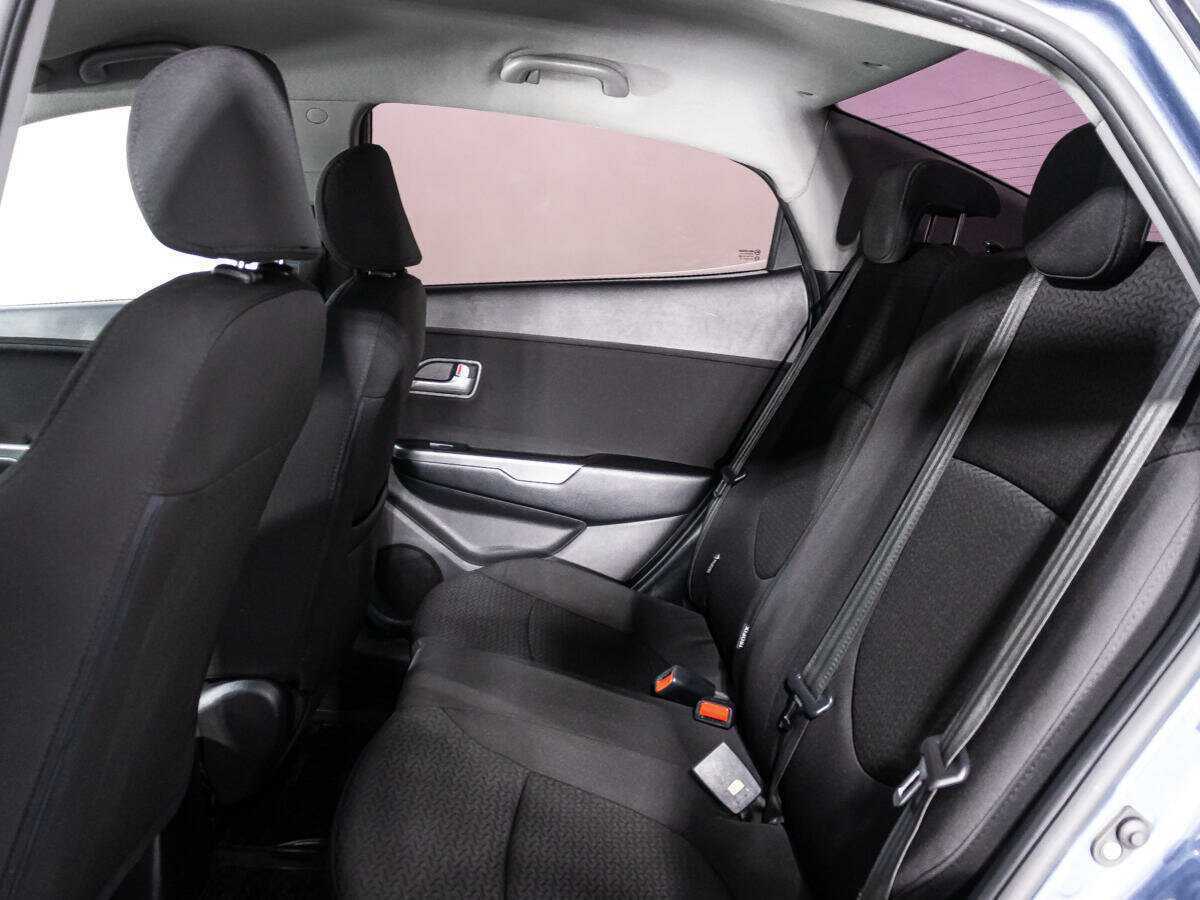 Kia Rio б/у, 2012, Автоматическая. Фото: #9