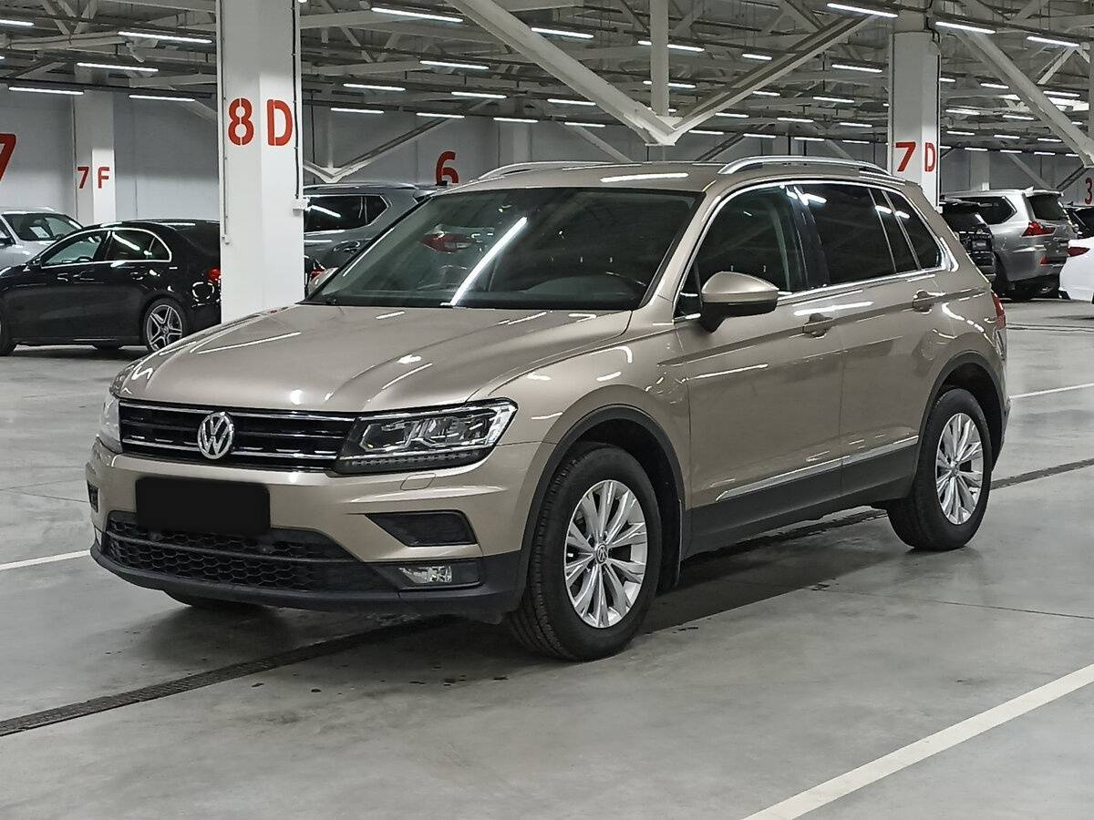 Volkswagen Tiguan б/у, 2017, Роботизированная. Фото: #0