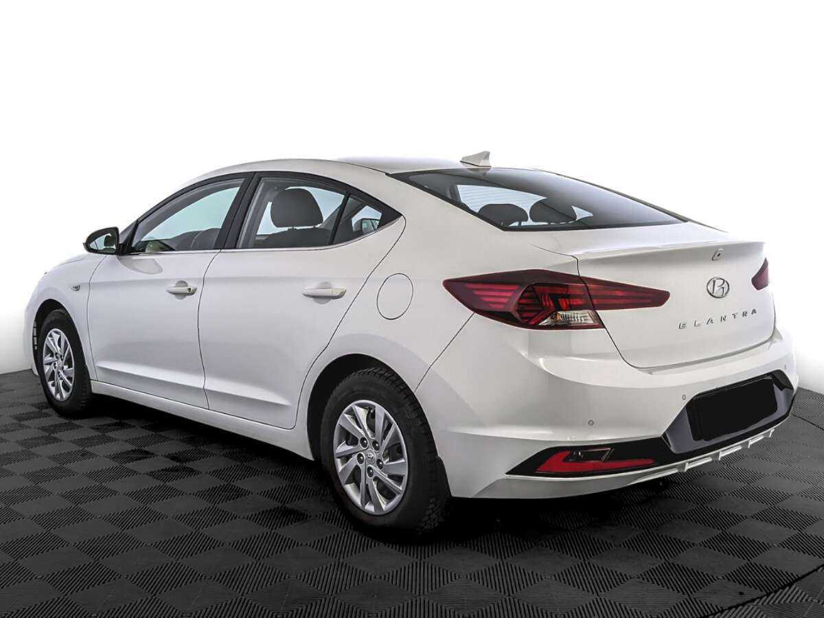 Hyundai Elantra б/у, 2020, Автоматическая. Фото: #6