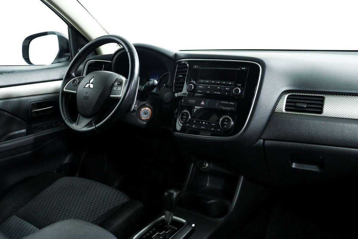 Mitsubishi Outlander б/у, 2013, Вариатор. Фото: #8