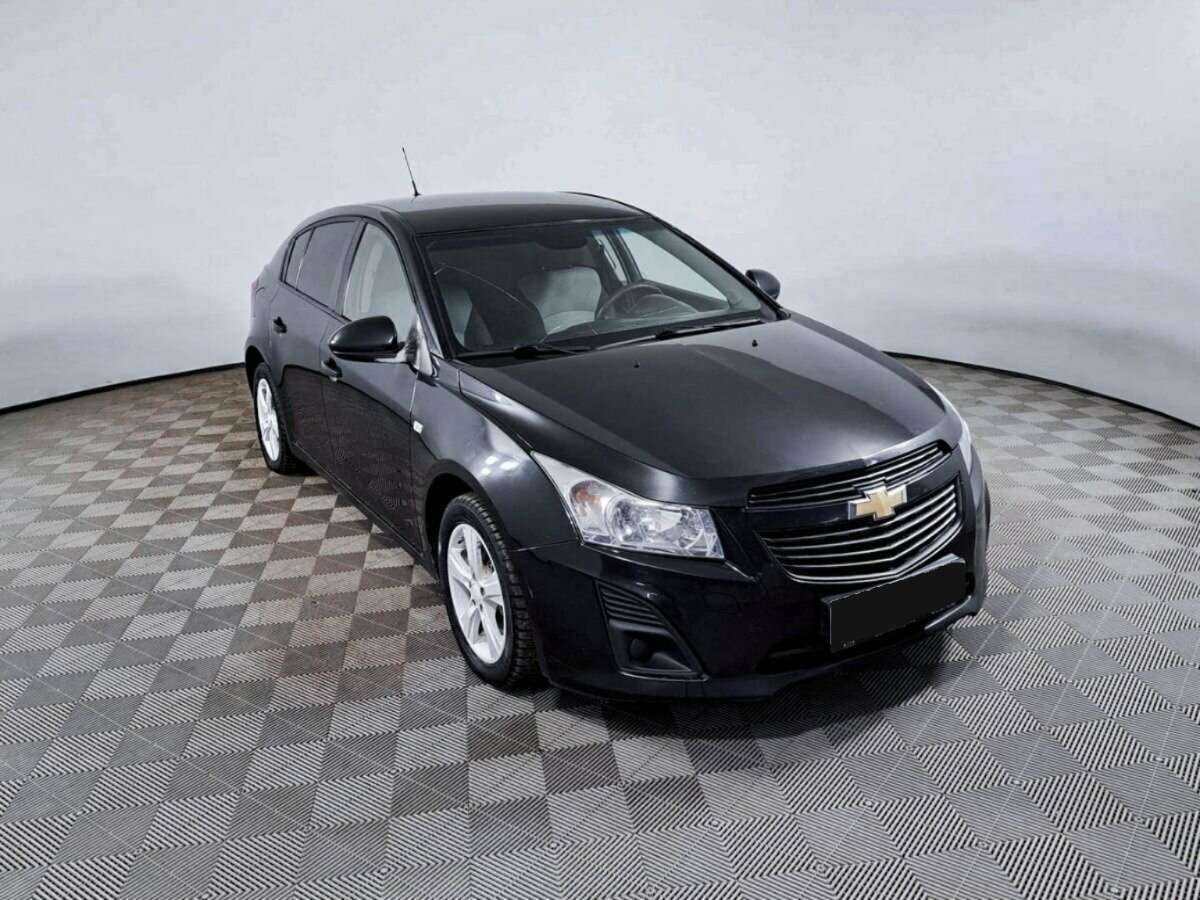Chevrolet Cruze б/у, 2013, Механическая. Фото: #2