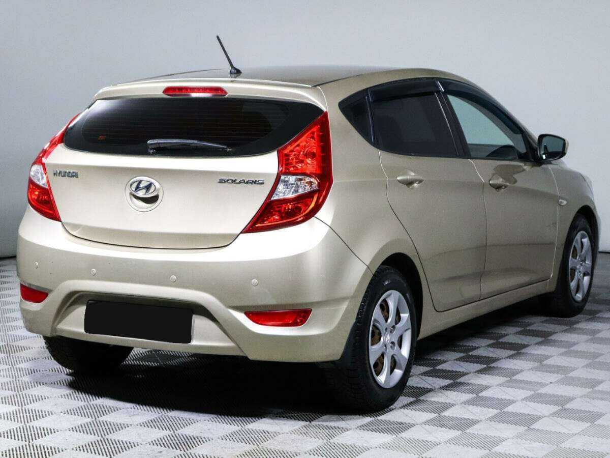 Hyundai Solaris б/у, 2013, Автоматическая. Фото: #3