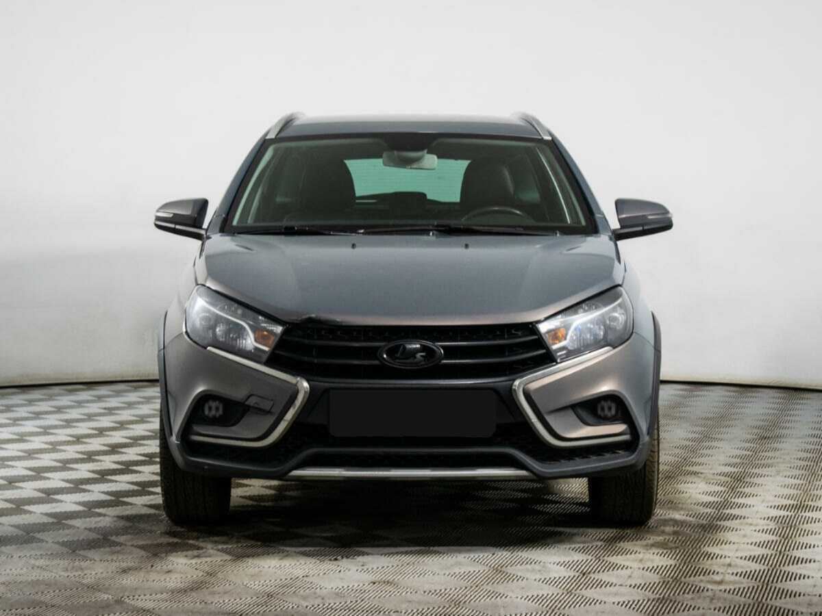 Lada (ВАЗ) Vesta б/у, 2020, Механическая. Фото: #1