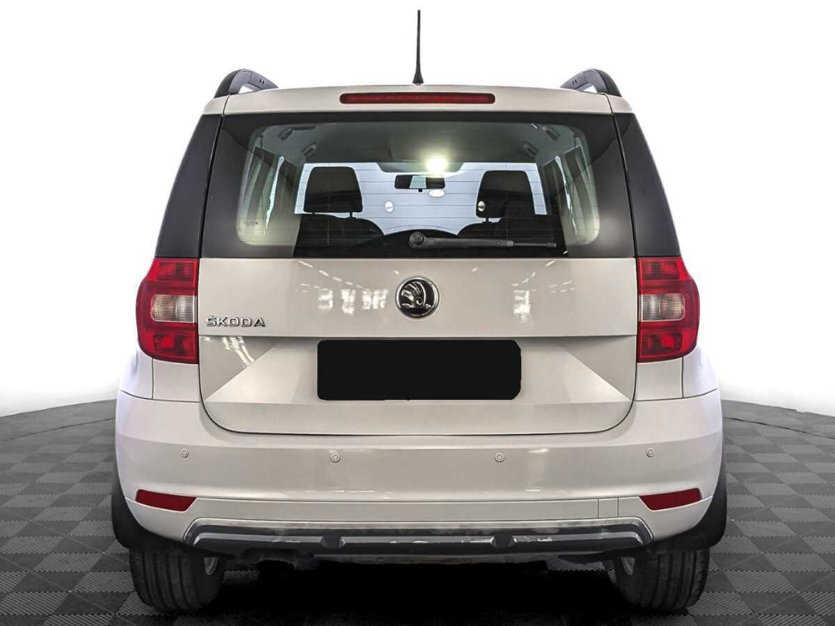 Skoda Yeti б/у, 2014, Механическая. Фото: #5