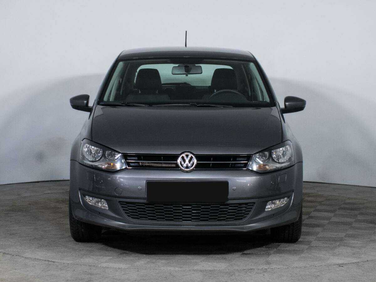Volkswagen Polo б/у, 2012, Роботизированная. Фото: #1