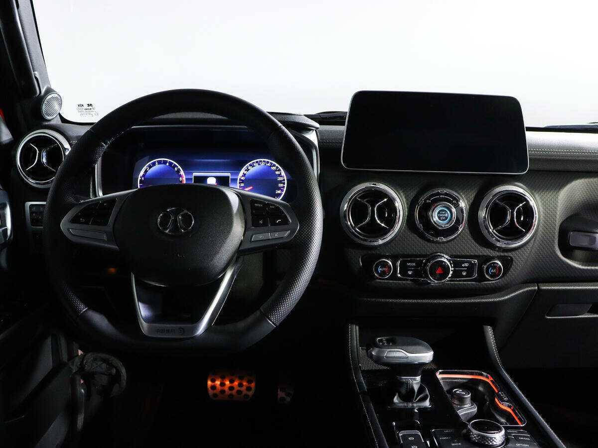 BAIC BJ40 б/у, 2023, Автоматическая. Фото: #11