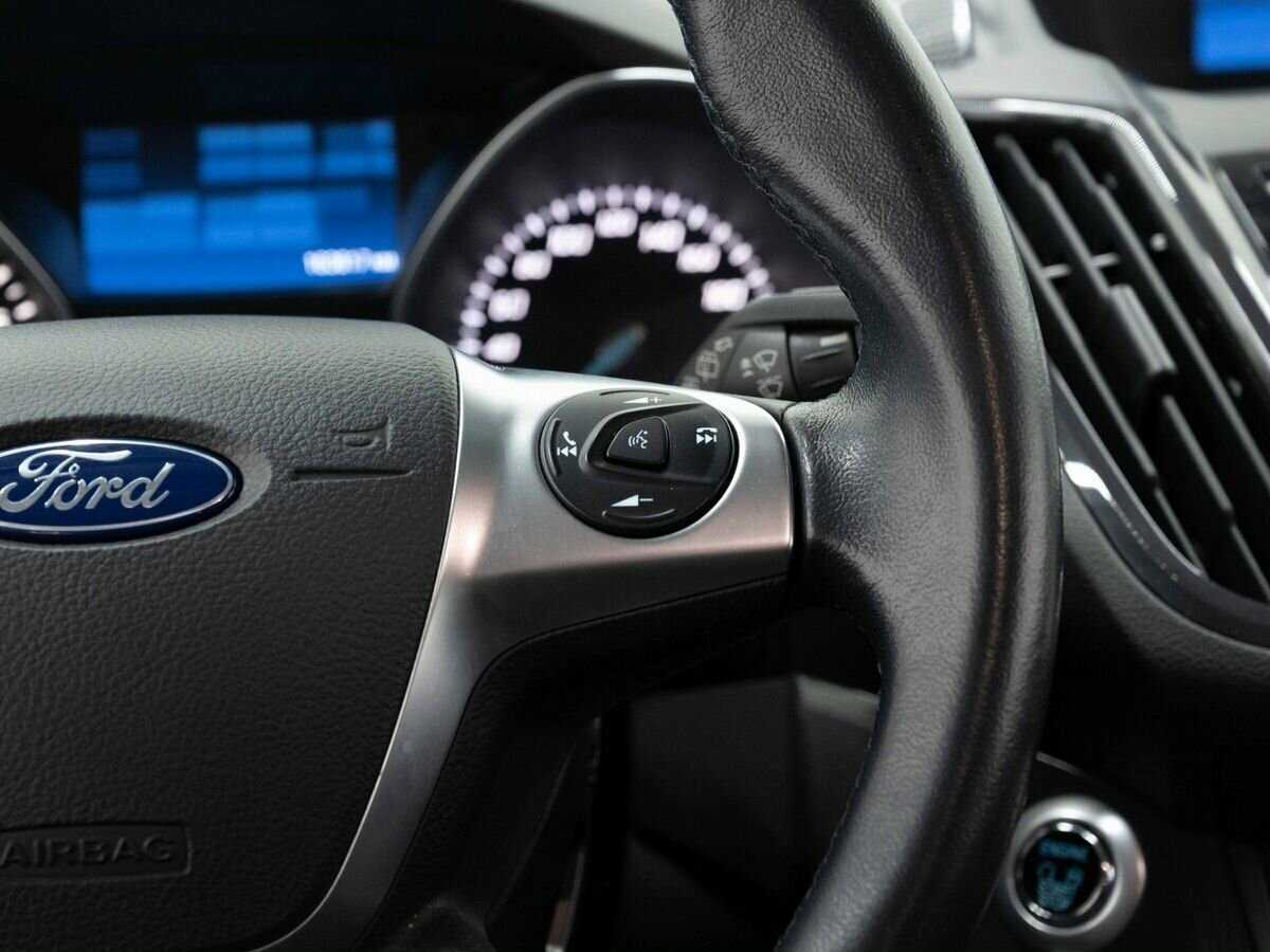 Ford Kuga б/у, 2016, Автоматическая. Фото: #16