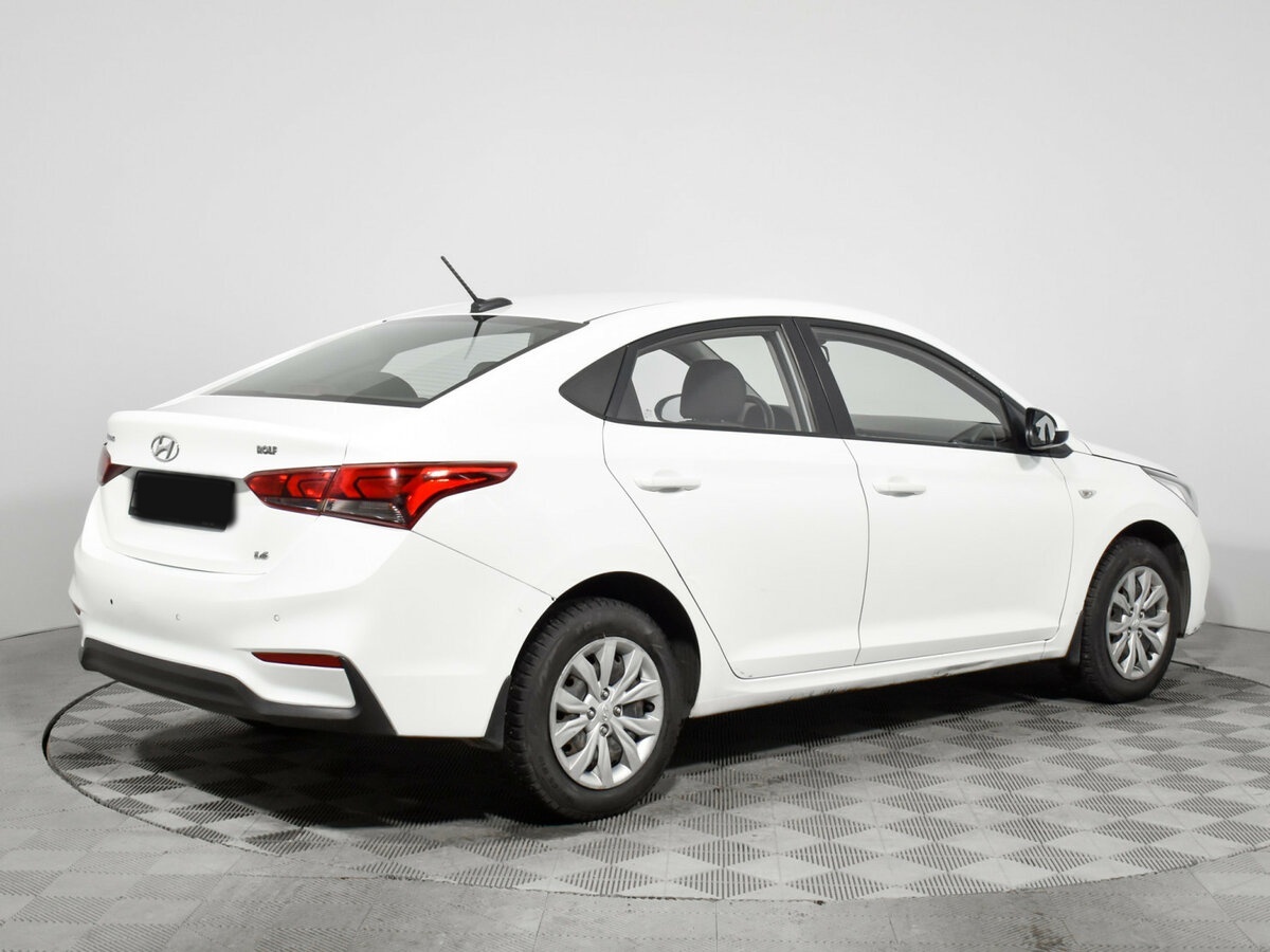 Hyundai Solaris б/у, 2018, Механическая. Фото: #4