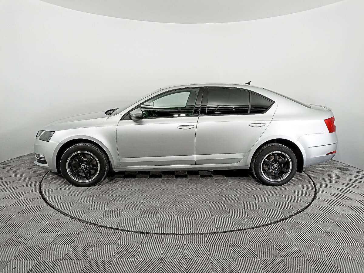 Skoda Octavia б/у, 2018, Роботизированная. Фото: #7