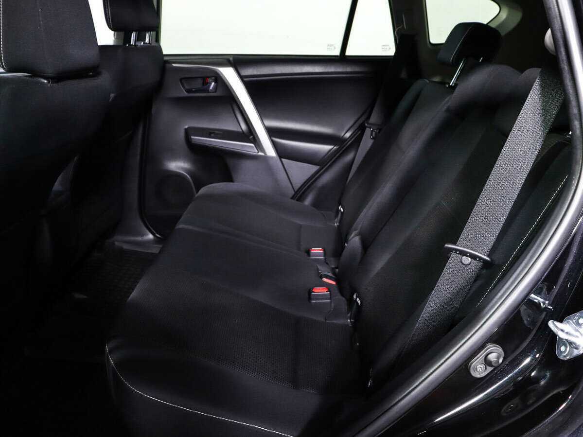 Toyota RAV4 б/у, 2019, Автоматическая. Фото: #9