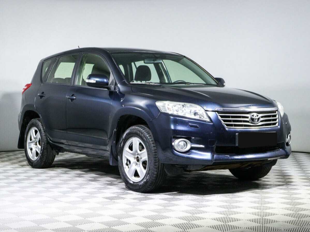 Toyota RAV4 б/у, 2012, Механическая. Фото: #2