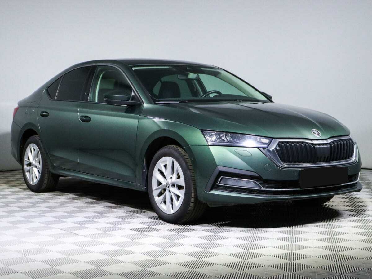 Skoda Octavia б/у, 2021, Автоматическая. Фото: #2
