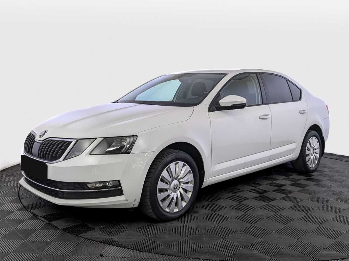 Skoda Octavia б/у, 2017, Механическая. Фото: #0