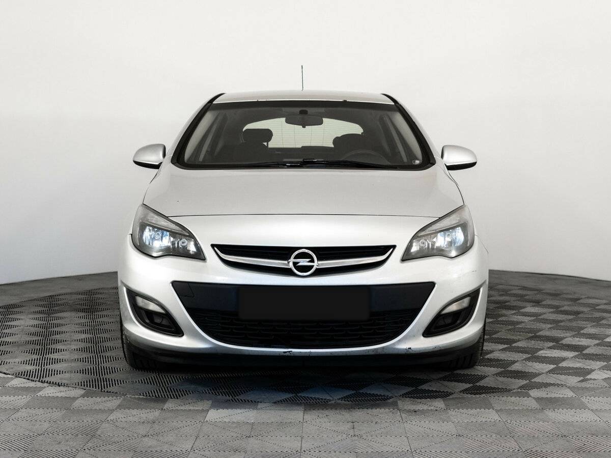 Opel Astra б/у, 2013, Автоматическая. Фото: #1
