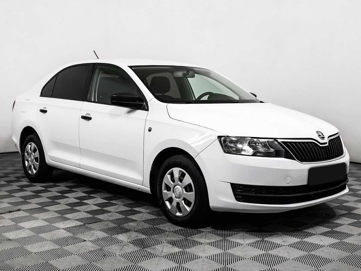 Skoda Rapid б/у, 2017, Механическая. Фото: #2