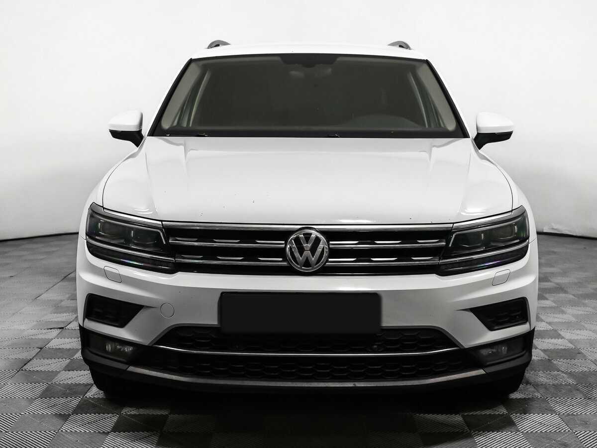 Volkswagen Tiguan б/у, 2018, Роботизированная. Фото: #1