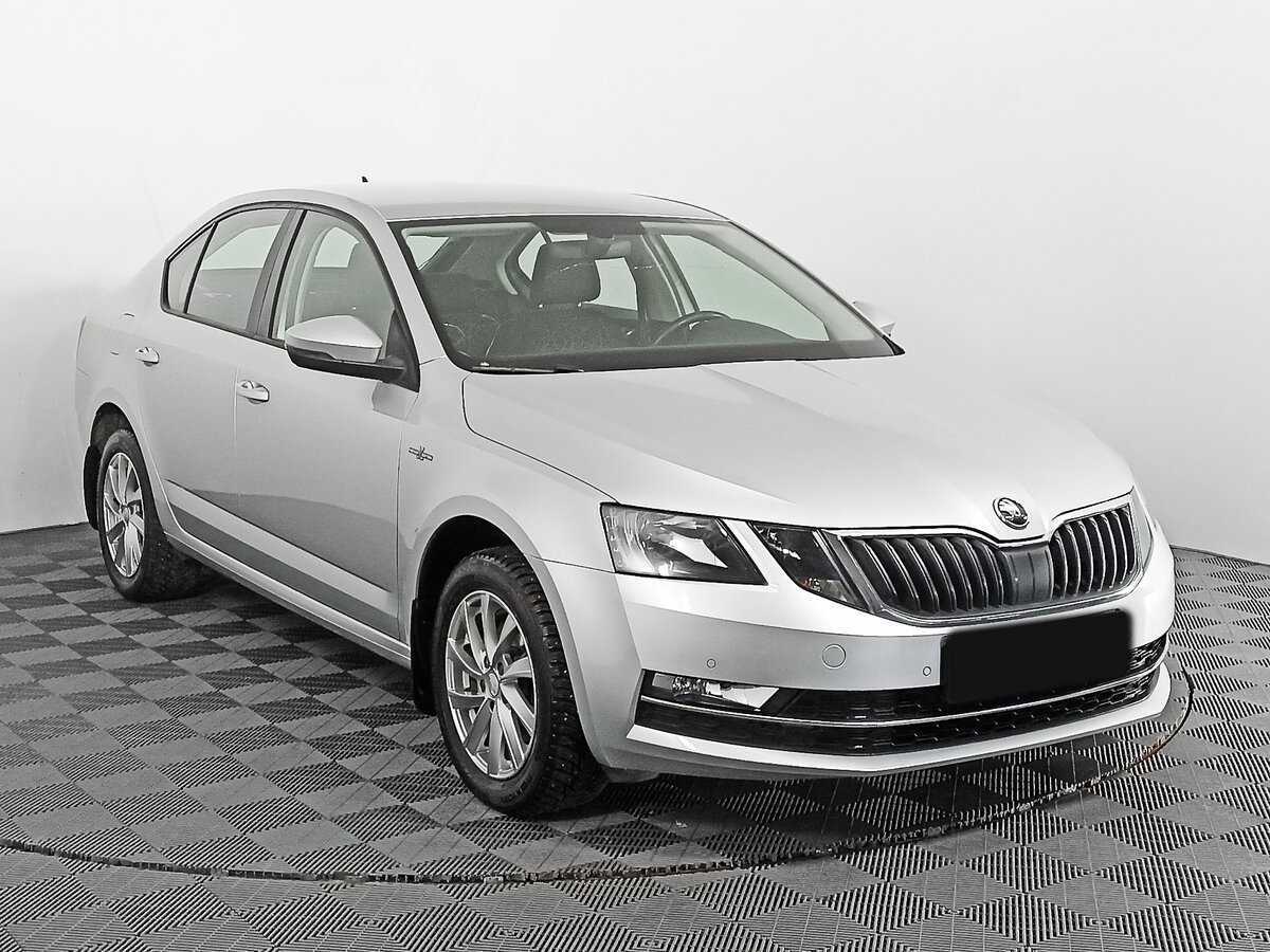 Skoda Octavia б/у, 2018, Роботизированная. Фото: #2