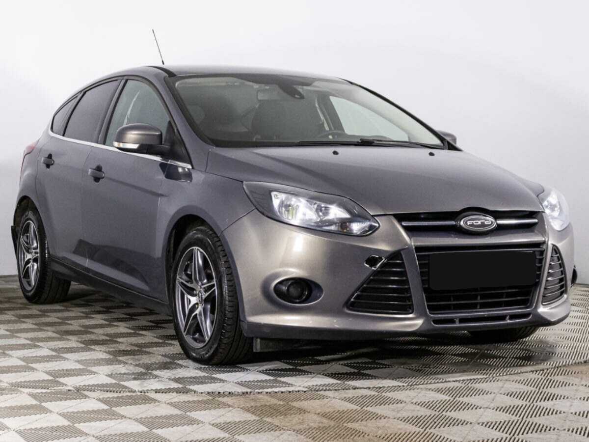 Ford Focus б/у, 2013, Механическая. Фото: #2