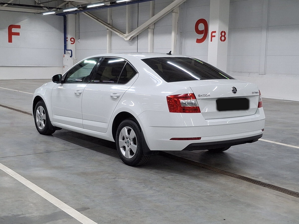Skoda Octavia б/у, 2018, Механическая. Фото: #6