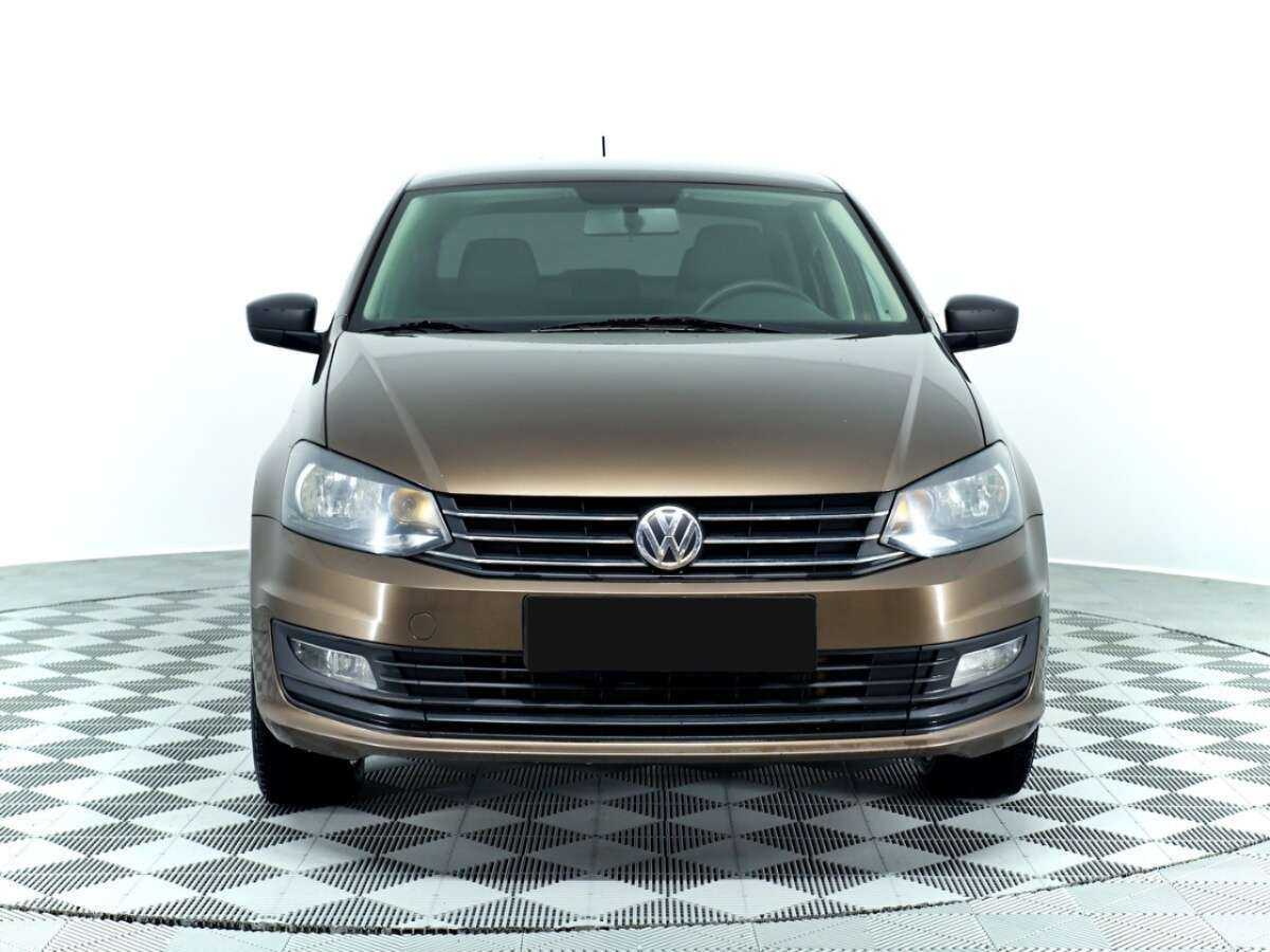 Volkswagen Polo б/у, 2019, Механическая. Фото: #1