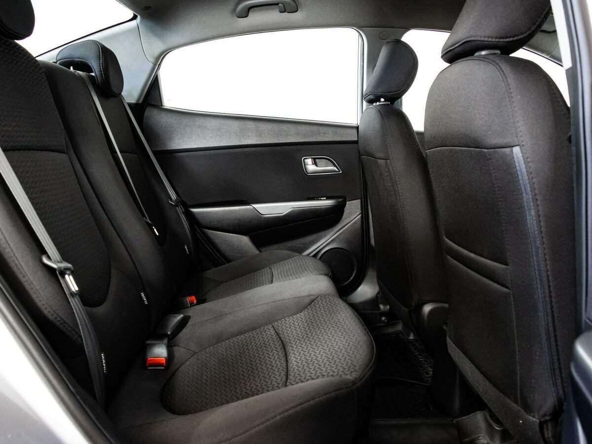 Kia Rio б/у, 2015, Автоматическая. Фото: #11
