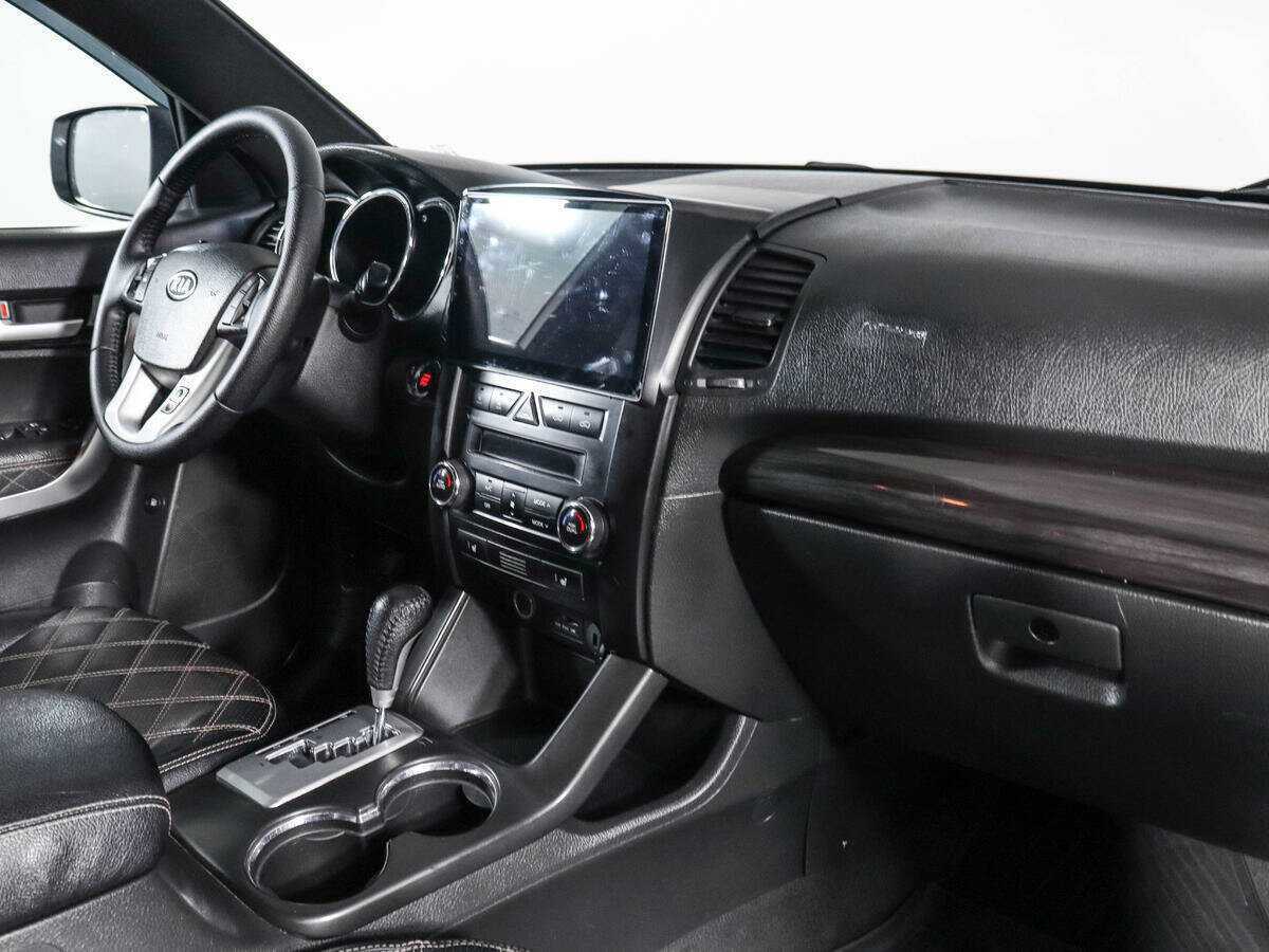 Kia Sorento б/у, 2012, Автоматическая. Фото: #7