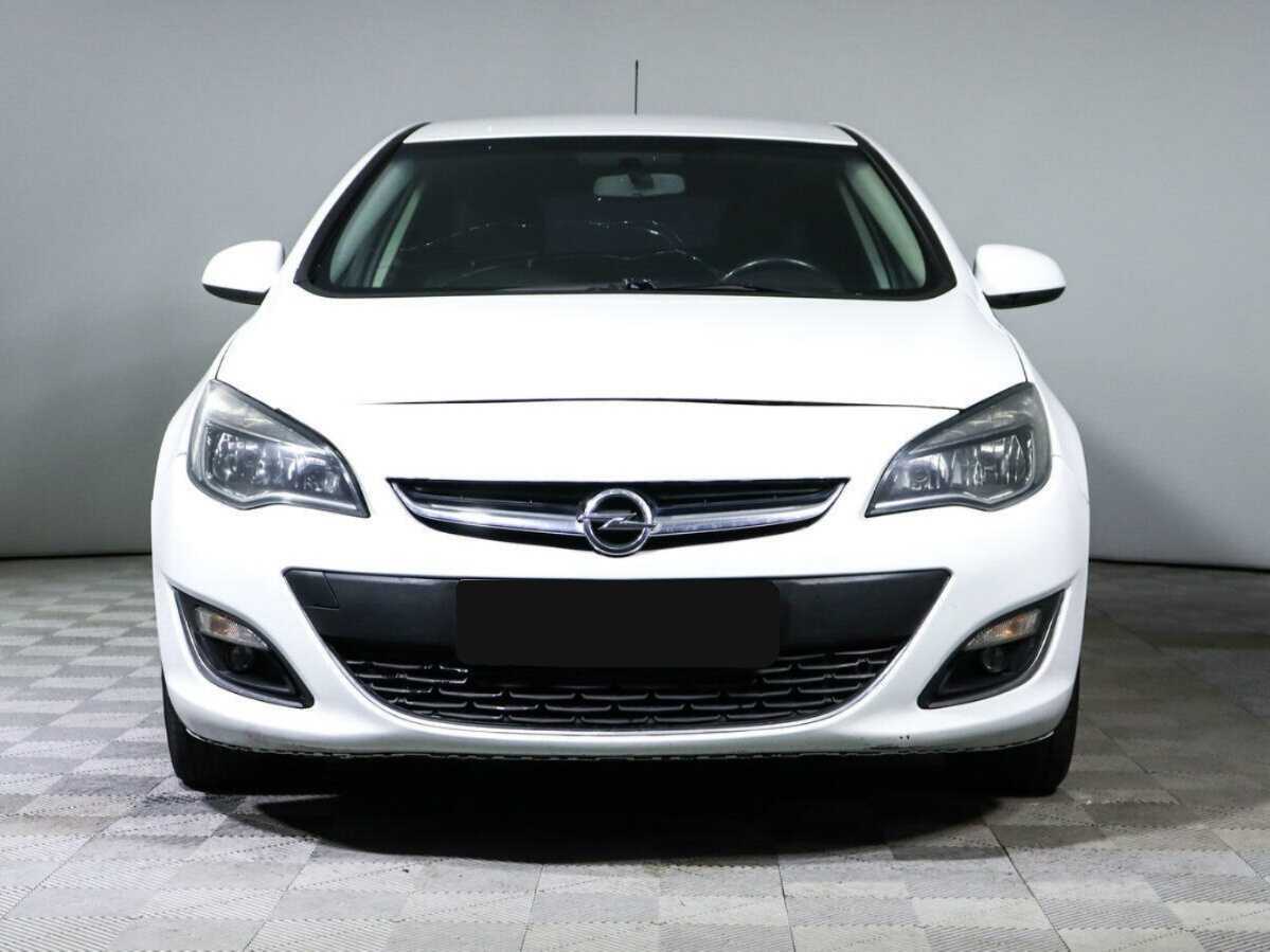 Opel Astra б/у, 2013, Автоматическая. Фото: #1