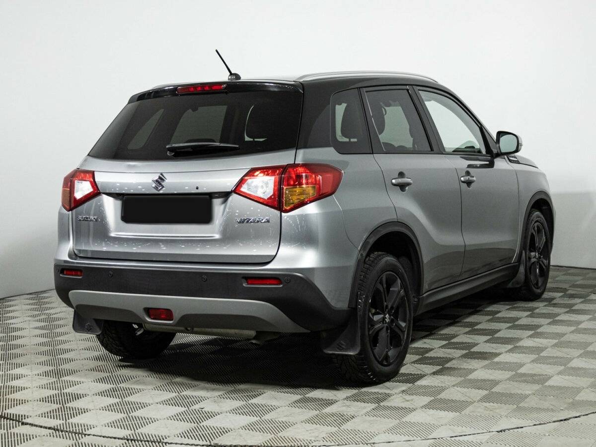 Suzuki Vitara б/у, 2018, Автоматическая. Фото: #4