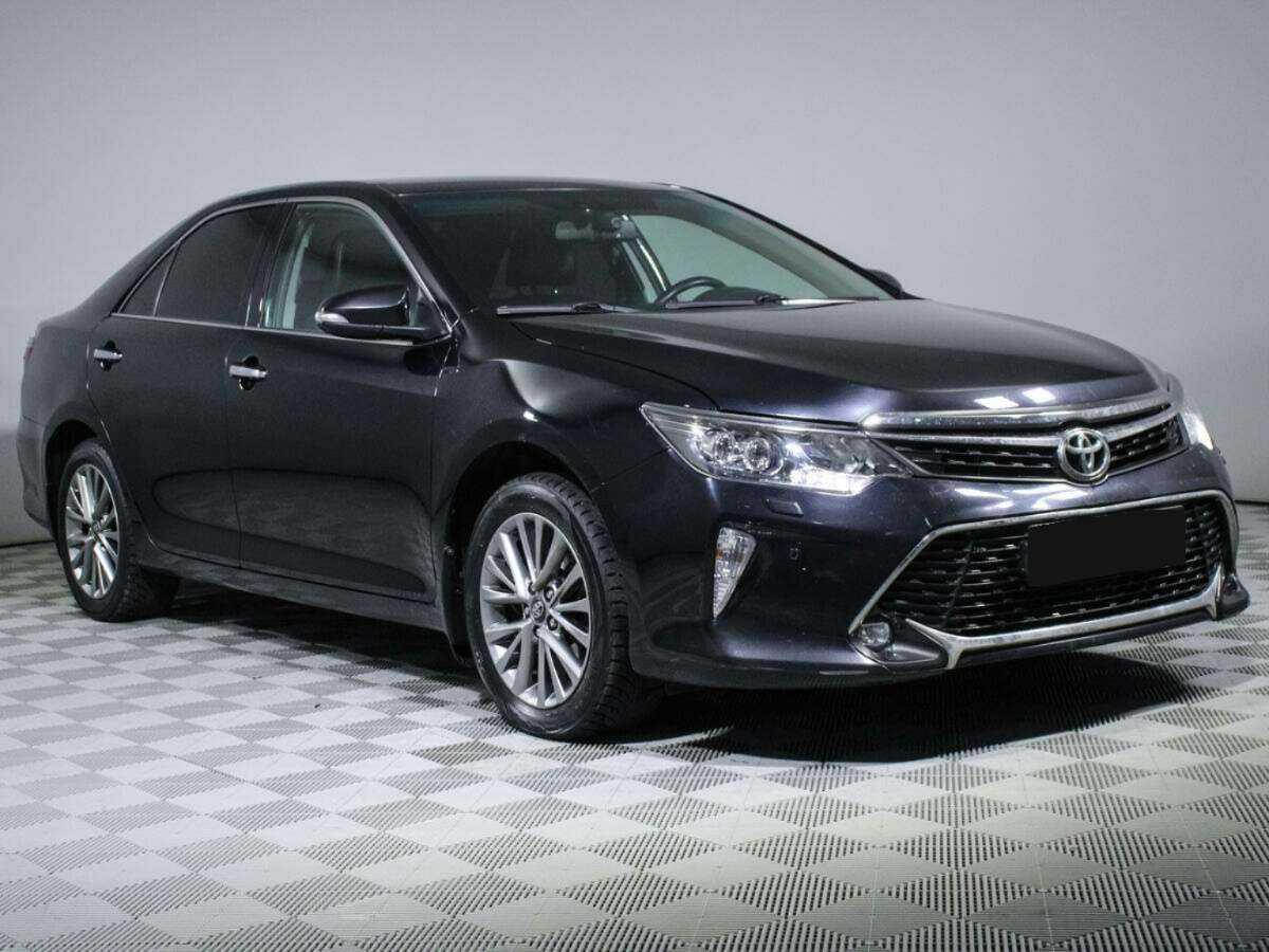 Toyota Camry б/у, 2018, Автоматическая. Фото: #2
